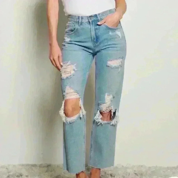 Wide Leg Distressed Denim Jeans - Picture 2 of 3